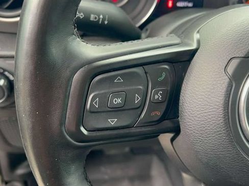 Used 2022 Jeep Wrangler Unlimited Sport AWD/4WD image 21