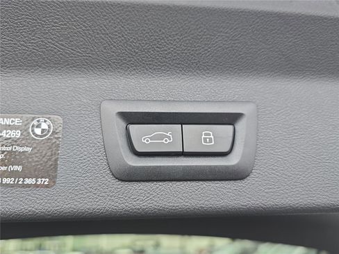 Used 2024 BMW X3 sDrive30i w/ Convenience Package w/ZPA image 9