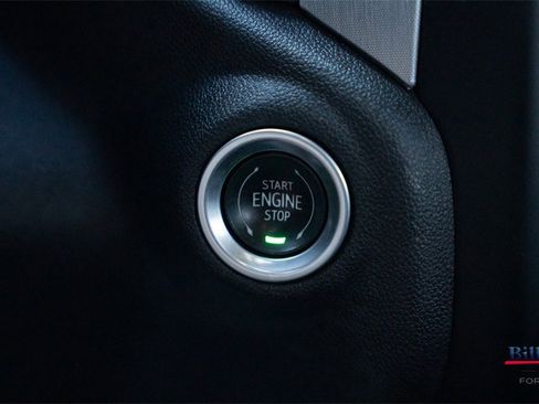 Used 2022 GMC Sierra 1500 SLE image 23