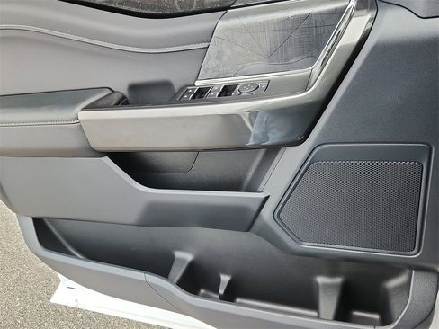 Used 2023 Ford F150 XLT w/ Equipment Group 302A High image 9