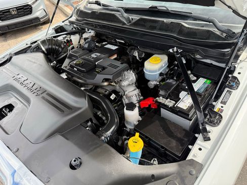 Used 2024 RAM 2500 Big Horn image 45