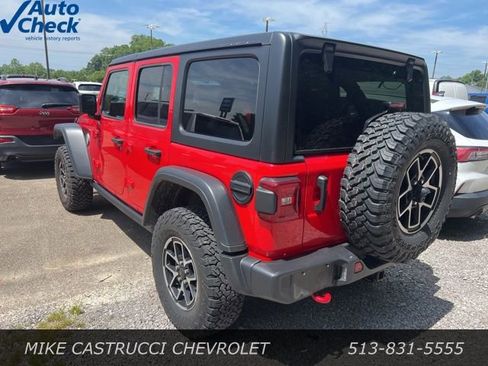 Used 2024 Jeep Wrangler Unlimited Rubicon AWD/4WD image 4