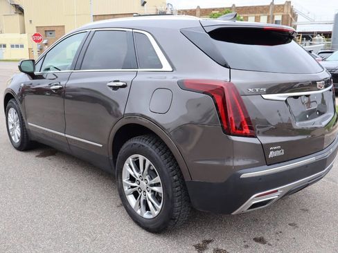 Used 2020 Cadillac XT5 Premium Luxury AWD/4WD image 4