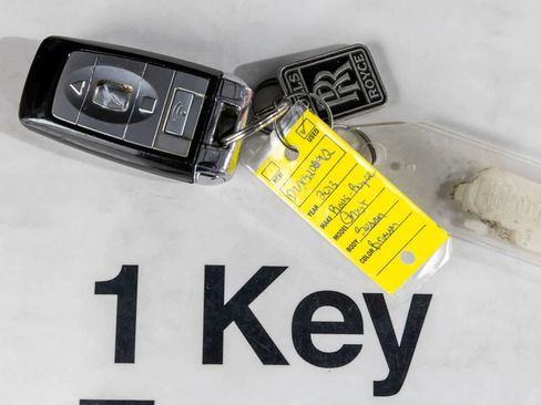 Used 2013 Rolls-Royce Ghost RWD image 72