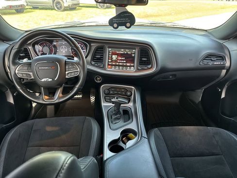 Used 2021 Dodge Challenger R/T Scat Pack w/ Plus Package image 10