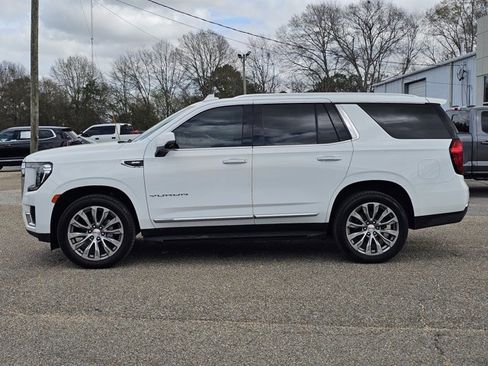 Used 2021 GMC Yukon SLT w/ SLT Luxury Plus Package image 14