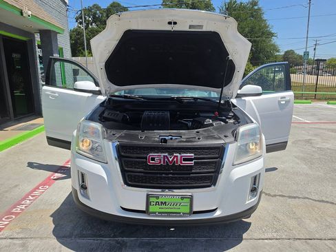 Used 2010 GMC Terrain SLT FWD image 50