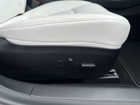 Used 2020 Tesla Model 3 Long Range image 30