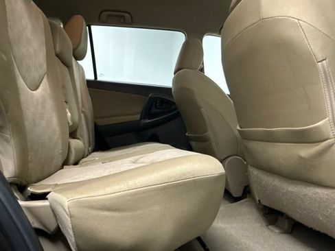Used 2012 Toyota RAV4 4WD w/ Value Pkg image 19