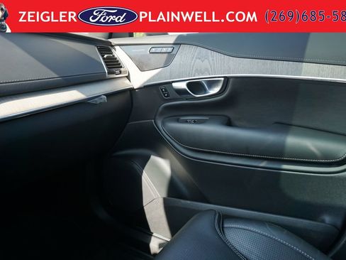 Used 2023 Volvo XC90 B6 Ultimate w/ Protection Package Premier AWD/4WD image 34