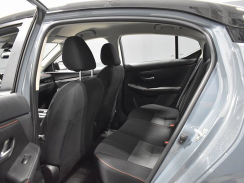 Certified 2025 Nissan Sentra SR image 25