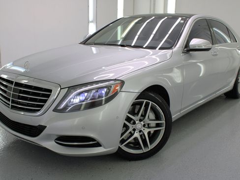 Used 2014 Mercedes-Benz S 550 Sedan image 28