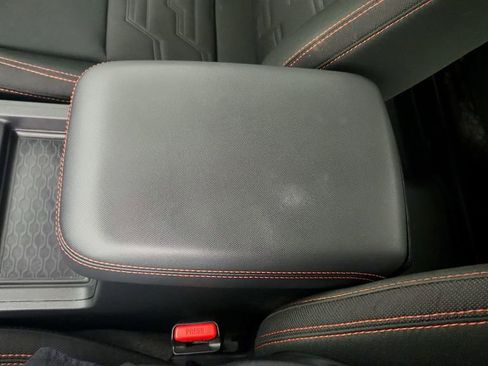 Used 2023 Nissan Frontier PRO-4X w/ Technology Package image 18