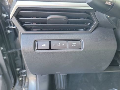 Used 2022 Nissan Altima 2.5 SR FWD image 19