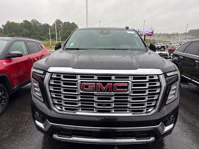 Used 2025 GMC Yukon Denali AWD/4WD image 2
