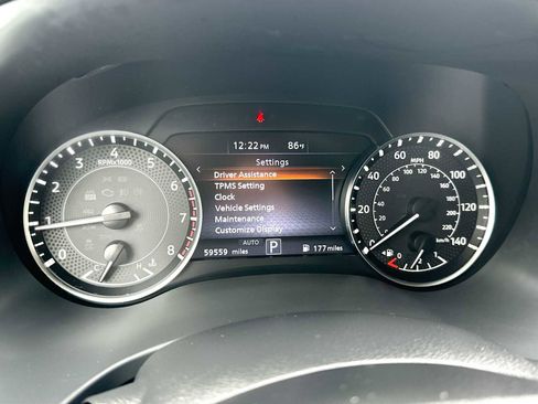 Used 2024 Nissan Armada SV AWD/4WD image 19
