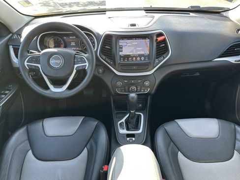 Used 2014 Jeep Cherokee Limited w/ Luxury Group image 25