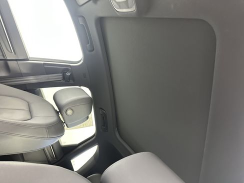 Certified 2025 Audi Q3 2.0T Premium image 19