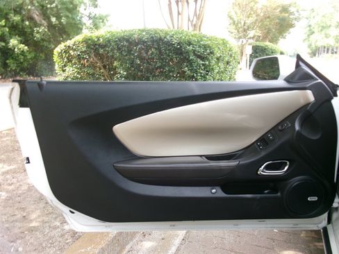 Used 2015 Chevrolet Camaro LT w/ RS Package RWD image 9