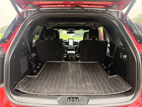 Used 2020 Ford Explorer ST w/ Premium Technology Package AWD/4WD image 31