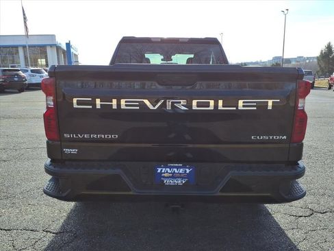 Used 2026 Chevrolet Silverado 1500 Custom image 4