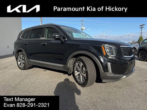 Used 2020 Kia Telluride S w/ S 8 Passenger Seating Package image 3