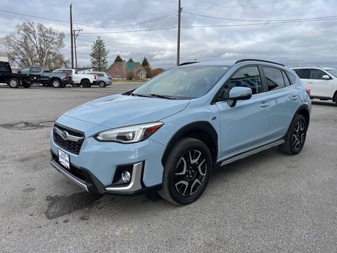 Used 2020 Subaru Crosstrek Hybrid w/ Moonroof Package w/Navigation AWD/4WD image 3