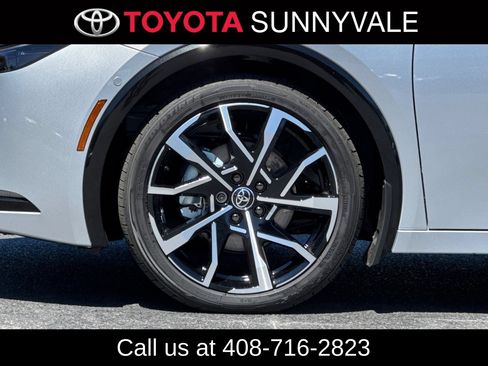 Used 2026 Toyota Prius Plug-In Hybrid w/ Limited Premium Package FWD image 12