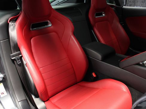 Used 2020 Jaguar F-TYPE R-Dynamic image 42