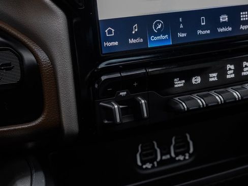 Used 2023 RAM 2500 Laramie image 25