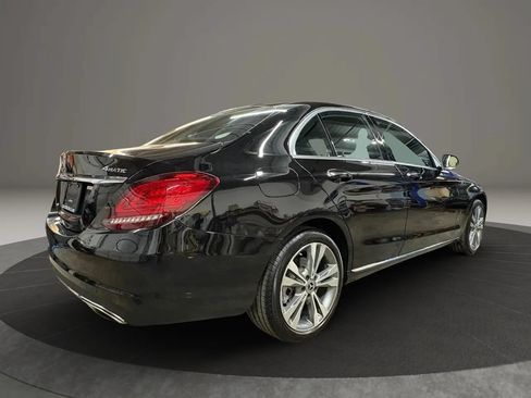 Used 2019 Mercedes-Benz C 300 4MATIC Sedan image 8