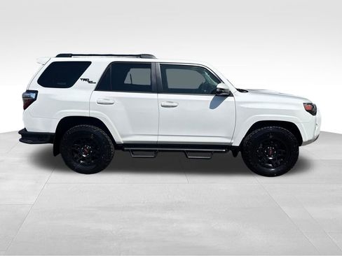 Used 2023 Toyota 4Runner TRD Off-Road Premium w/ Off Road Premium Plus Package image 8