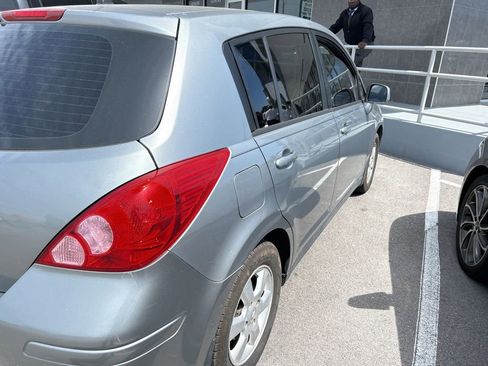 Used 2009 Nissan Versa 1.8 S w/ PWR Pkg FWD image 3