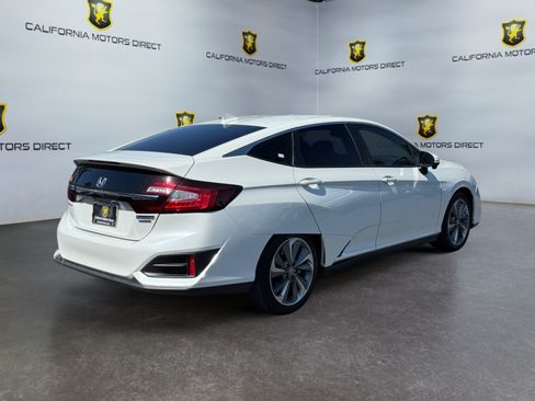 Used 2018 Honda Clarity Touring image 5