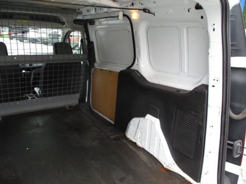 Used 2015 Ford Transit Connect XL FWD image 30