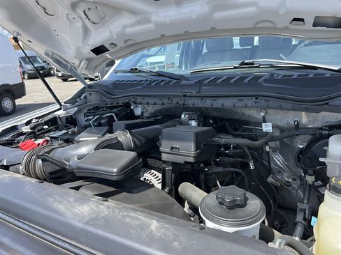 Used 2022 Ford F250 XL w/ Power Equipment Group RWD image 16