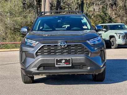 New 2025 Toyota RAV4 XLE