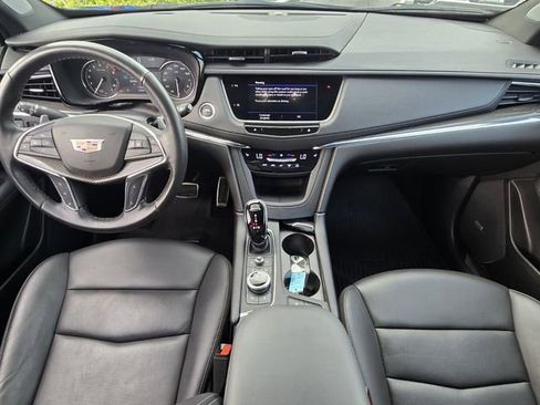 Used 2023 Cadillac XT5 Sportv image 17