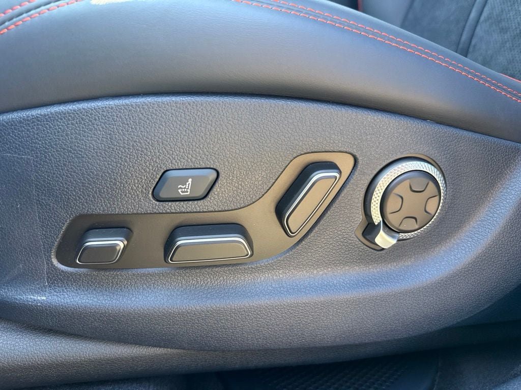New 2027 Genesis GV70 3.5T Prestige AWD/4WD image 21