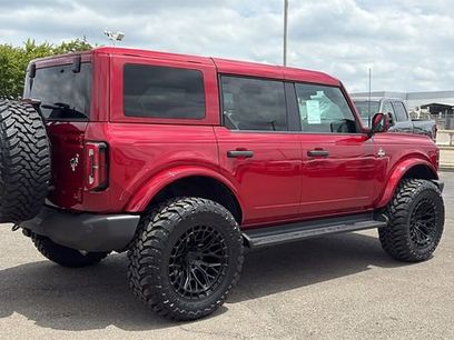 New 2026 Ford Bronco Outer Banks