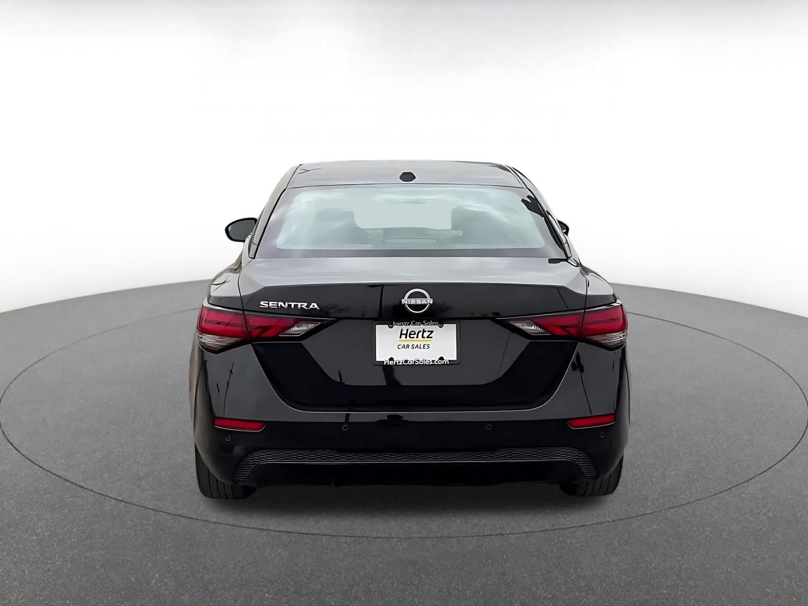 Used 2025 Nissan Sentra SV FWD image 12