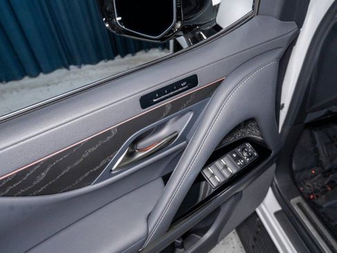 Used 2026 Lexus LX 600 4WD w/ Accessory Package (2T) image 12