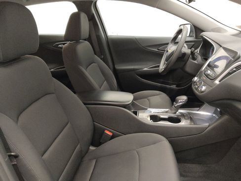Used 2022 Chevrolet Malibu LS w/ Driver Confidence Package II FWD image 21