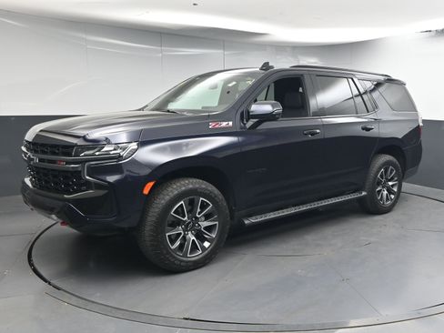 Used 2021 Chevrolet Tahoe Z71 w/ Luxury Package image 4