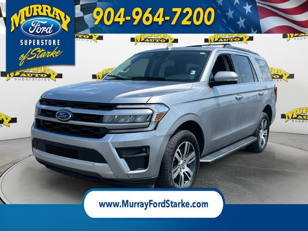 Certified 2022 Ford Expedition XLT RWD image 1
