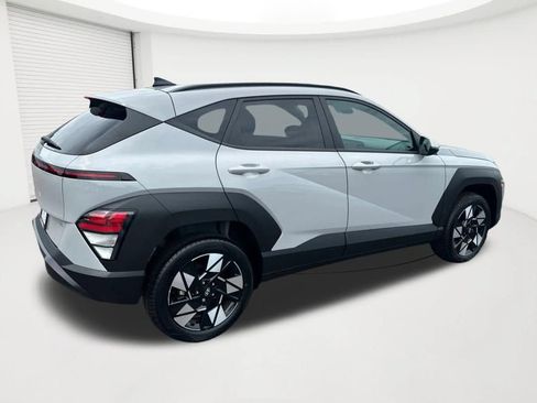 Certified 2024 Hyundai Kona SEL w/ Convenience Package AWD/4WD image 5