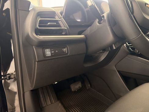 New 2026 Chevrolet Traverse LT w/ Driver Confidence Package FWD image 18