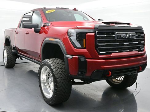 Used 2026 GMC Sierra 2500 AT4 w/ AT4 Premium Plus Package AWD/4WD image 2