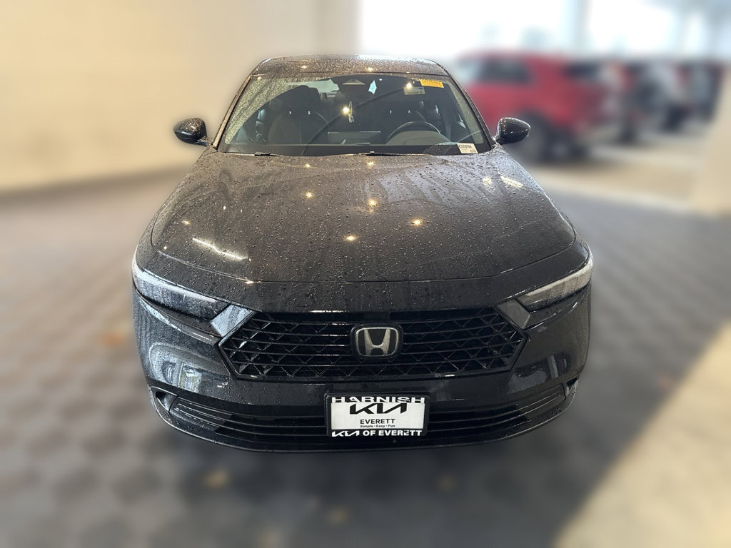 Used 2024 Honda Accord Sport image 2