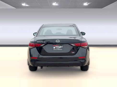 New 2025 Nissan Sentra S image 10